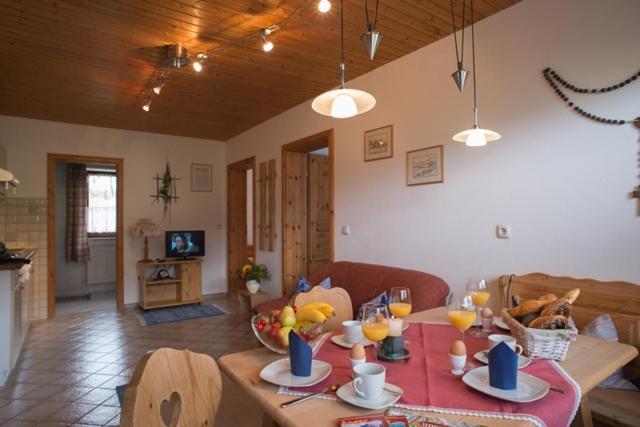 Obermoarhof Apartment อังกา ภายนอก รูปภาพ