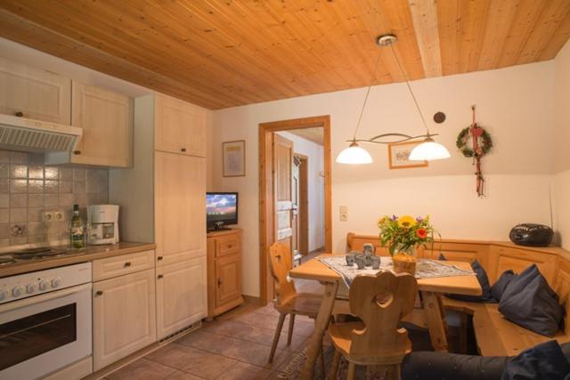 Obermoarhof Apartment อังกา ภายนอก รูปภาพ